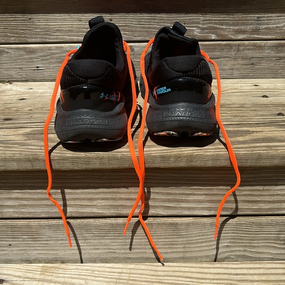 🧡🖤 Under Armour Men’s Charged Vantage 2 Marble Running Shoes, Size 8.5 - Picture 4 of 6